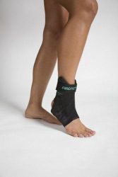 Ankle Braces & Supports RIGHT * SIZE Medium * MEN 7.5 -11 * WOMEN 9-12.5 * Incorporates clinically proven semi-rigid shell and aircells to provide comfort and support * Additional compression and stabilization is provided by anterior talofibular cross strap and intergral forefoot and shin wraps * The unique 