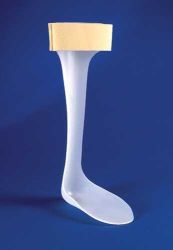 Drop Foot Braces RIGHT * Medium: Men's 6.5- 10; Women's 4.5 - 8 Fabricated in a predorsiflexed position to provide superior dorsiflexion assist * Anatomical design compensates for atrophy and avoids calcaneus irritation * Designed to fit into patient's standard shoes * HCPCS Suggested Code: L1930