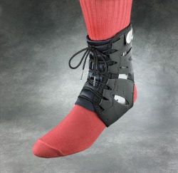 Ankle Braces & Supports SIZE: SMALL * MEN 6-7.5 * WOMEN 7-9.5 * Combines the greater support of a rigid brace with the superior comfort of a lace-up * Features an integrated stirrup that stabilizes the ankle * Stirrup will actually mold to the shape of your ankle simply from your body heat * Latex free * Breathable tongue actually wicks moisture * Fits either ankle *