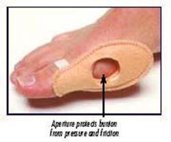 Bunion Bedder,Shield, Regulator Absorbs both pressure and friction over the bony prominence of hallux abducto-valgus * Made of soft felt and foam rubber shield * Elastic loop positions the shield properly * Universal *