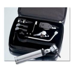Diagnostics Complete Set Features: Bayonet locking mounts for each
instrument head to allow secure connection to the battery handle *