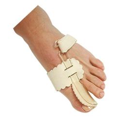 Bunion Bedder,Shield, Regulator RIGHT * Large * Men 11+ * * Recommended by doctors to patients who don?t want bunion surgery!
* This unique splint helps relieve the strain that causes bunion pain and deformity
* Works while resting or sleeping to keep the big toe in its proper position and correct alignment
* Also used as a post-surgical splint